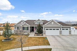 6151 N DAVIS KNOLLS DR, Eagle Mountain, UT 84005
