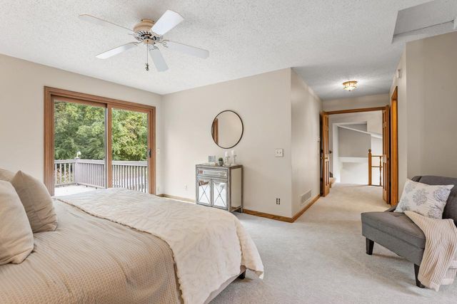 3200 Hazelwood W, Wayzata, MN 55391