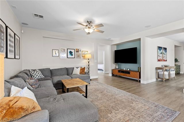 3838 Landing Ridge Place, Las Vegas, NV 89135