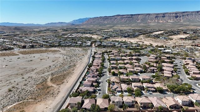 3838 Landing Ridge Place, Las Vegas, NV 89135