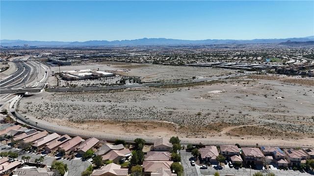 3838 Landing Ridge Place, Las Vegas, NV 89135