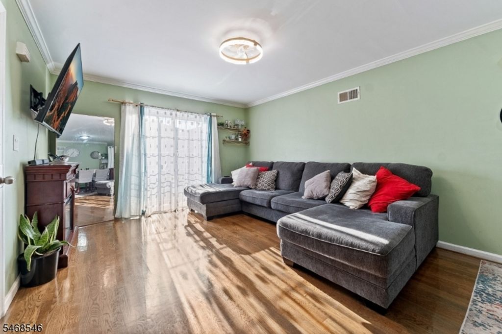617 Franklin St, Elizabeth City, NJ 07206 — photo 5