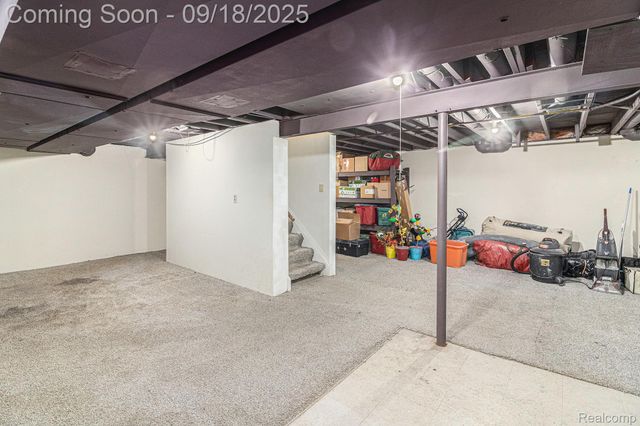 15721 Kristin Lane, Riverview, MI 48193