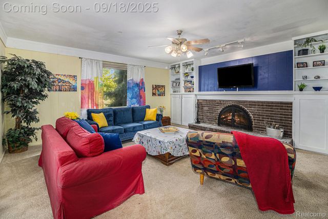 15721 Kristin Lane, Riverview, MI 48193