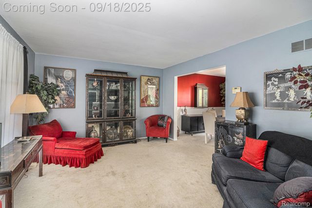 15721 Kristin Lane, Riverview, MI 48193