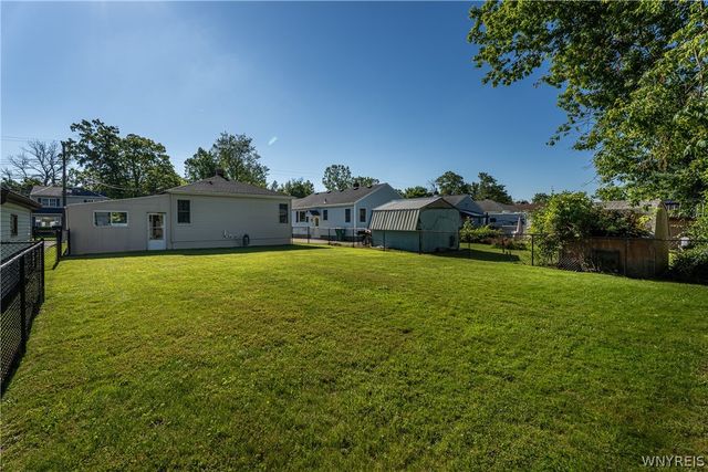 820 93rd Street, Niagara Falls, NY 14304