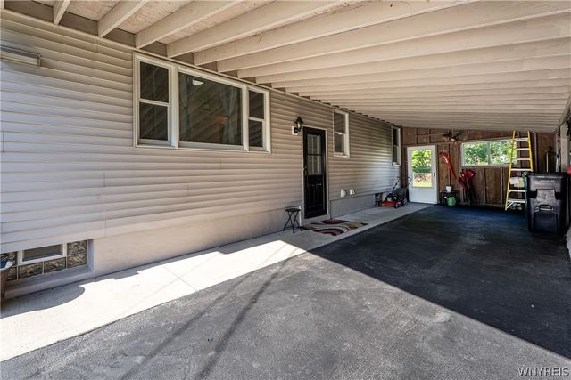820 93rd Street, Niagara Falls, NY 14304