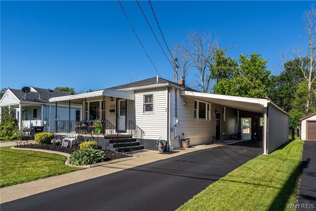 820 93rd Street, Niagara Falls, NY 14304