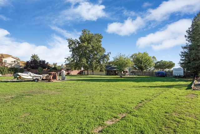 9999 Orr Rd, Galt, CA 95632