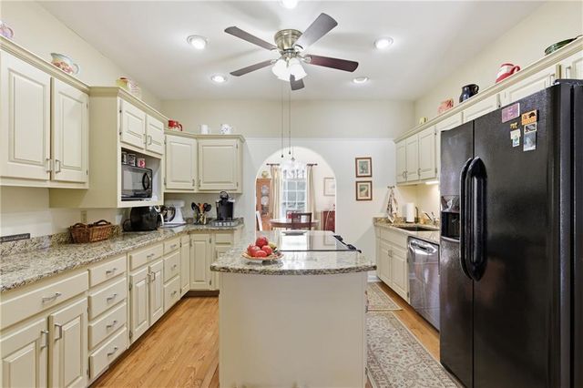 149 Tall Oaks Drive, Alto, GA 30510