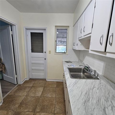 1051 SW 72ND COURT, Miami, FL 33144