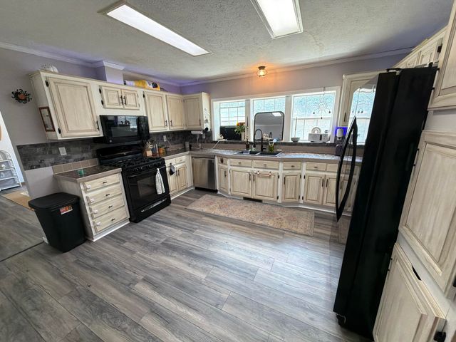 1281 E Pontaluna Road, Norton Shores City, MI 49456