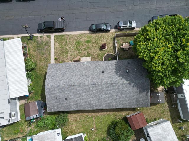 1281 E Pontaluna Road, Norton Shores City, MI 49456
