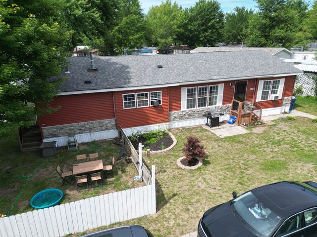 1281 E Pontaluna Road, Norton Shores City, MI 49456