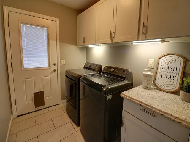 805 Columbus Ave, Newton, KS 67114