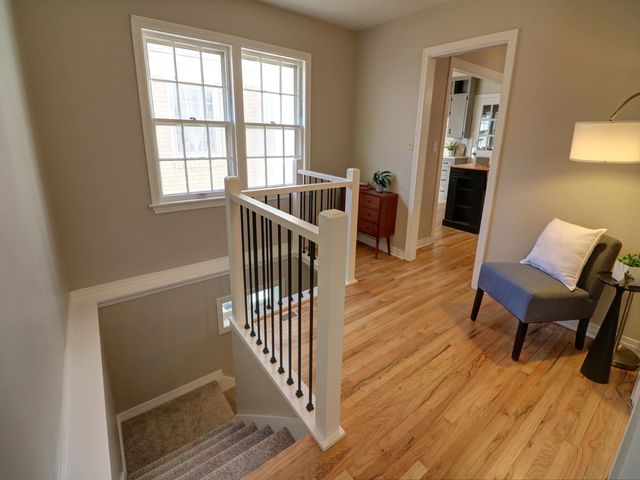 805 Columbus Ave, Newton, KS 67114