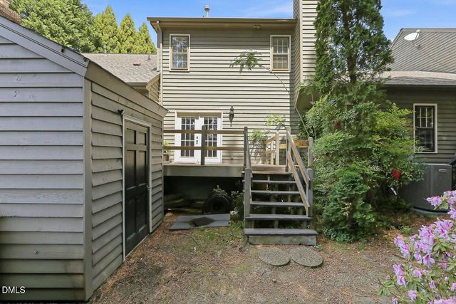 902 Albany Court, Raleigh, NC 27615