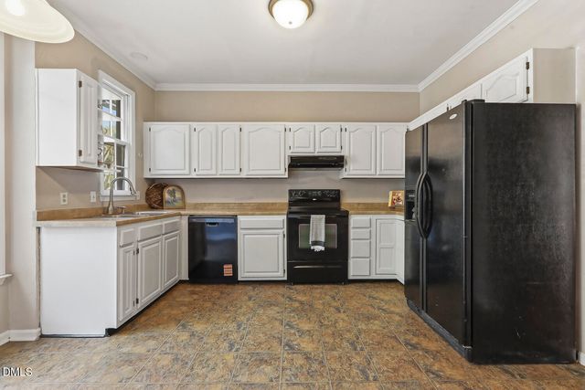 902 Albany Court, Raleigh, NC 27615