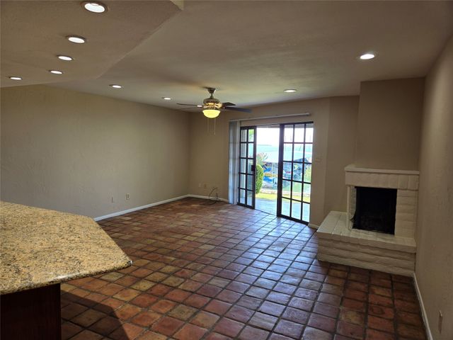 428 Yacht Club Drive B, Rockwall, TX 75032