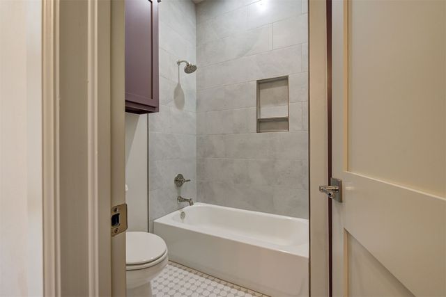 3817 Stone Hill Lane, Edmond, OK 73034