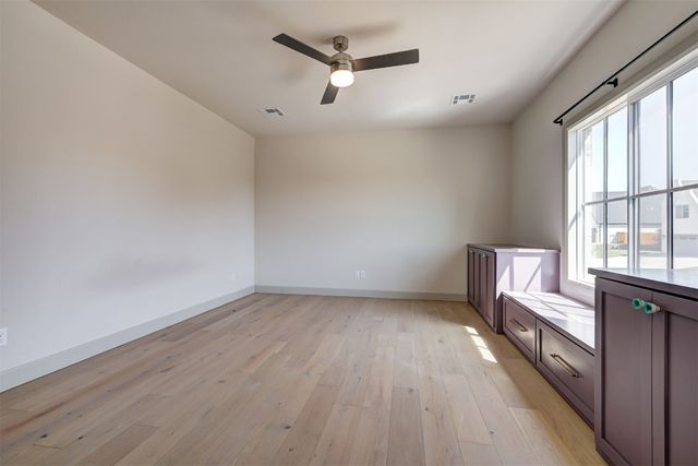 3817 Stone Hill Lane, Edmond, OK 73034