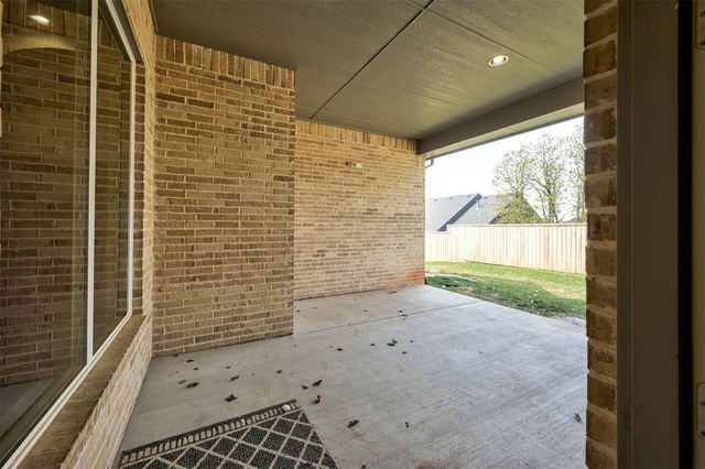3817 Stone Hill Lane, Edmond, OK 73034