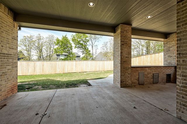 3817 Stone Hill Lane, Edmond, OK 73034