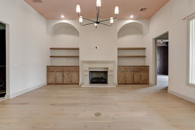 3817 Stone Hill Lane, Edmond, OK 73034