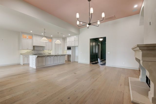 3817 Stone Hill Lane, Edmond, OK 73034