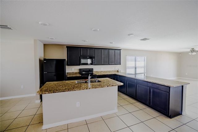 1001 CULBREATH GREEN COURT, Ruskin, FL 33570