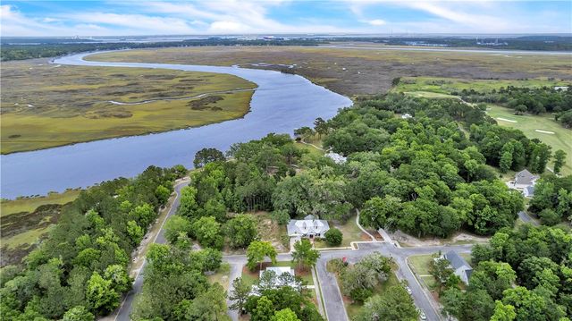 506 Blue Heron Trail, Waverly, GA 31565