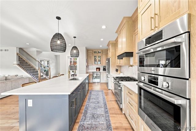 7366 Winbert Drive, Wheatfield, NY 14120