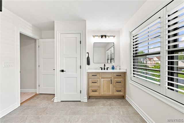 7366 Winbert Drive, Wheatfield, NY 14120