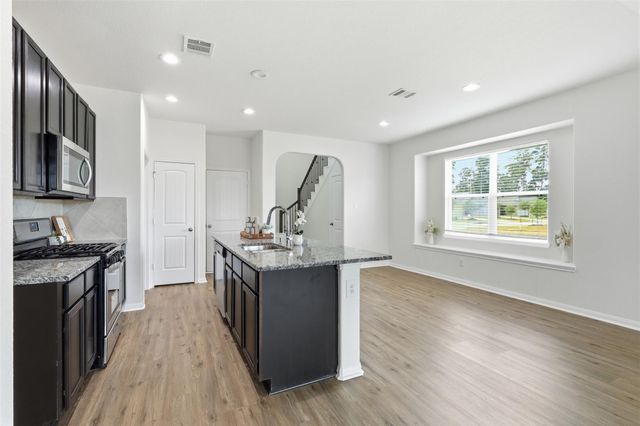 3503 Cannon Drive, Conroe, TX 77301