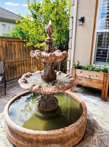 656 Milford, Los Angeles, CA 90042