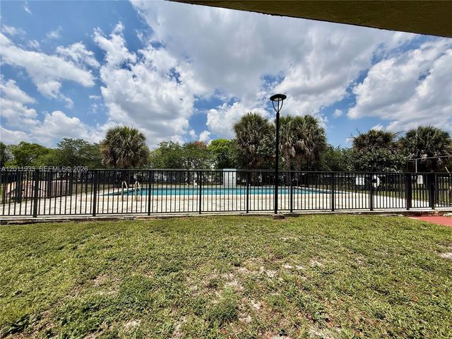 5700 SW 127th Avenue 1413, Miami, FL 33183