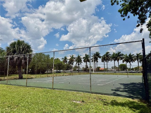 5700 SW 127th Avenue 1413, Miami, FL 33183
