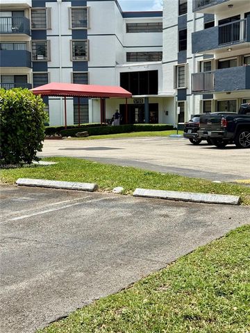 5700 SW 127th Avenue 1413, Miami, FL 33183