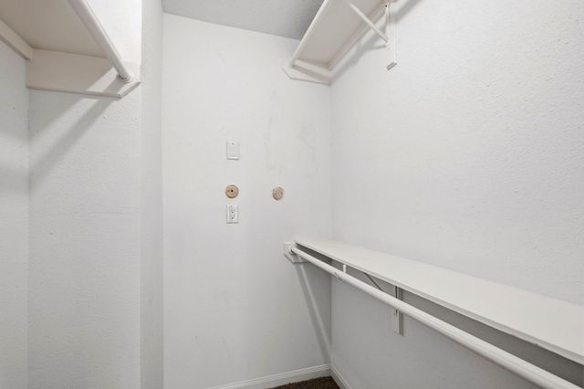 1860 White Oak Drive 355, Houston, TX 77009