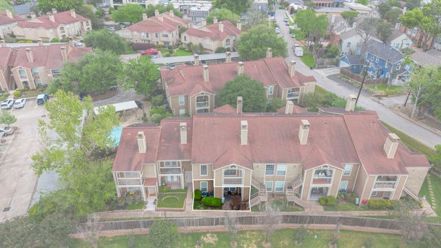 1860 White Oak Drive 355, Houston, TX 77009