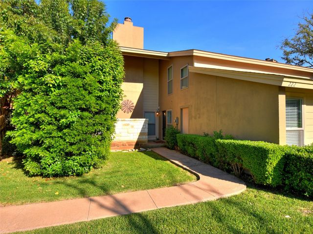 222 Lido ST J-2, Lakeway, TX 78734