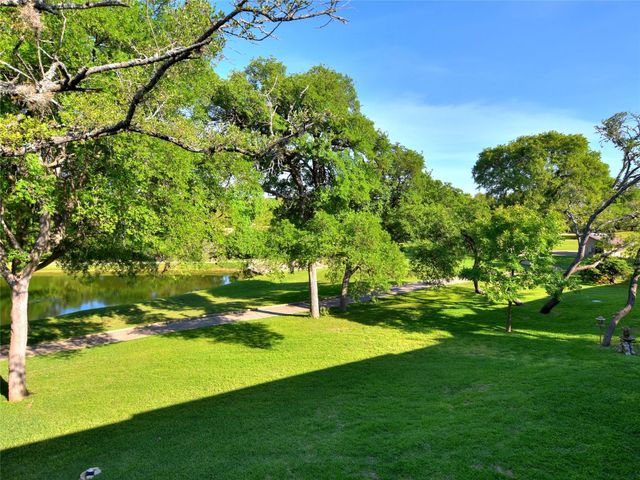 222 Lido ST J-2, Lakeway, TX 78734