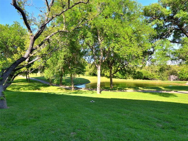 222 Lido ST J-2, Lakeway, TX 78734