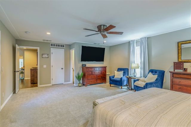 1100 Byron Lane, Arlington, TX 76012