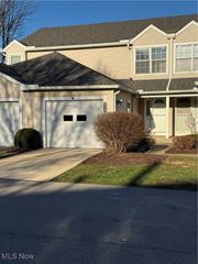 4235 River Ridge Drive B, Cleveland, OH 44109