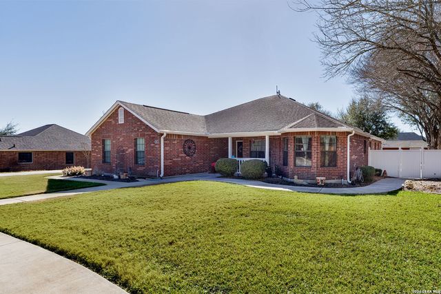 1707 Park View, Pleasanton, TX 78064