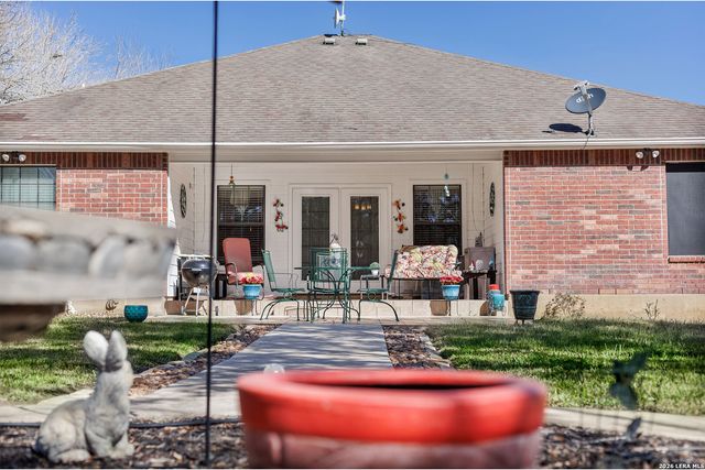 1707 Park View, Pleasanton, TX 78064