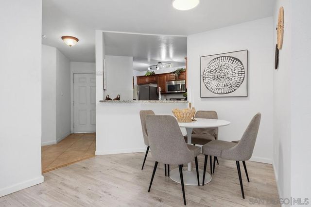 7565 Charmant Dr 417, San Diego, CA 92122