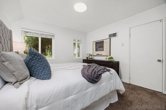 7565 Charmant Dr 417, San Diego, CA 92122