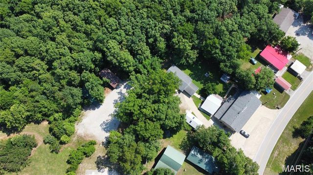 677 State Highway AA, Piedmont, MO 63957